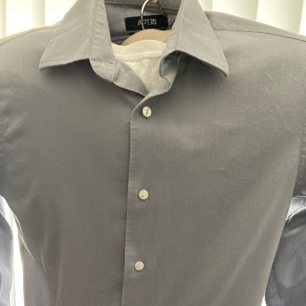 Mens size Large Slim Fit Apt. 9 dress shirt